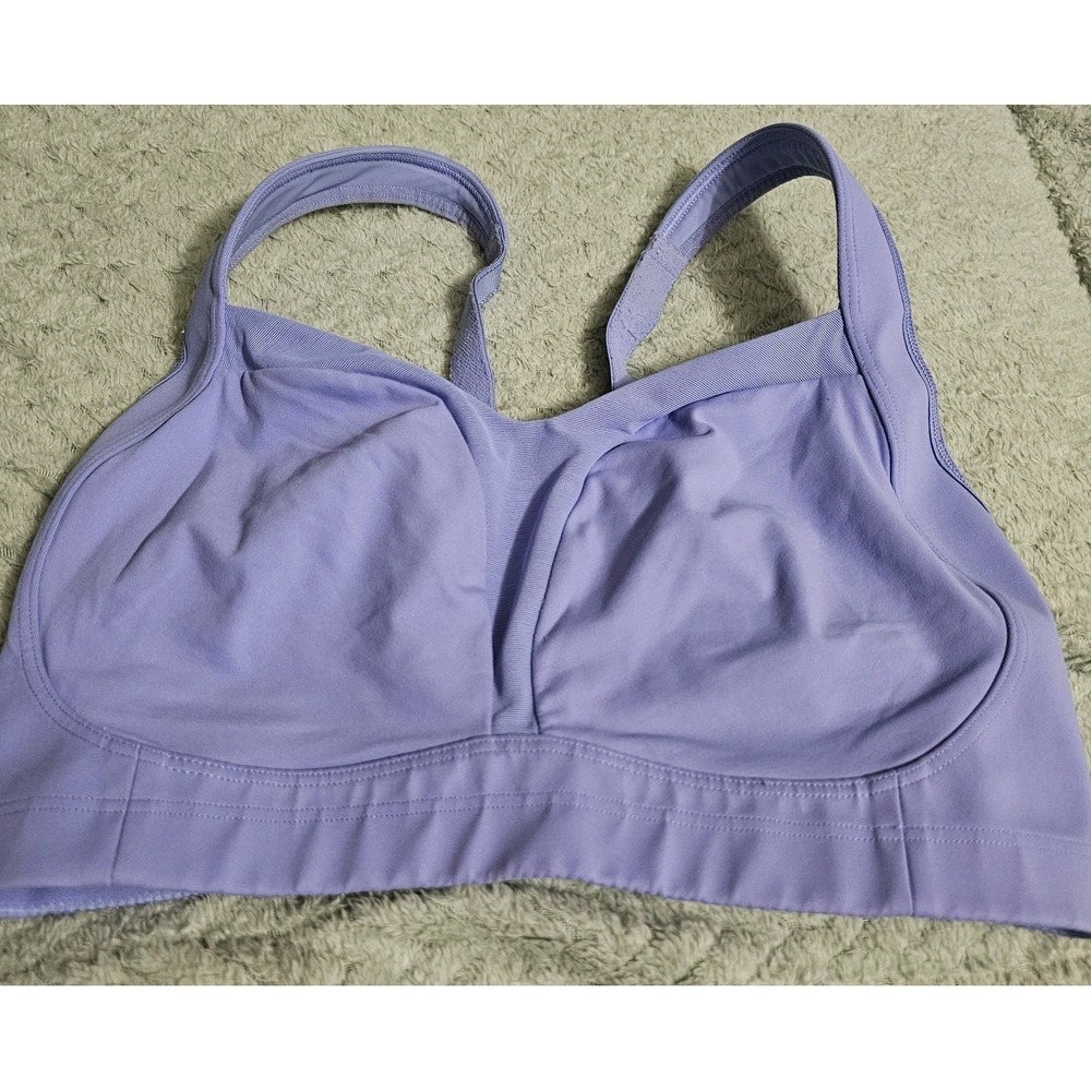 Lululemon Women's Ta Ta Tamer Sports Bra Purple 34E